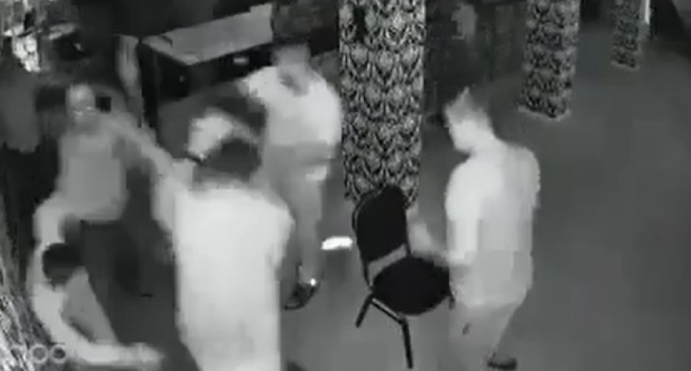 Omor cu iz de alcool. Un bărbat a fost ucis într-un bar din Comrat